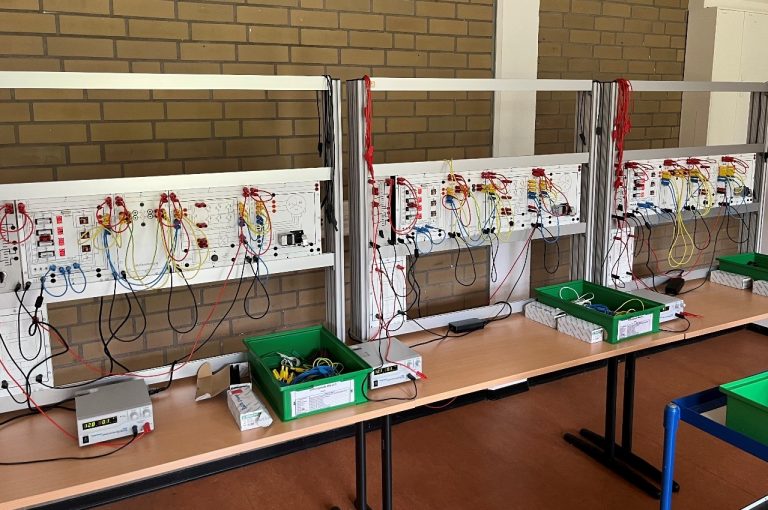 Mehr über den Artikel erfahren Hochvolt-Systems fertiggestellt